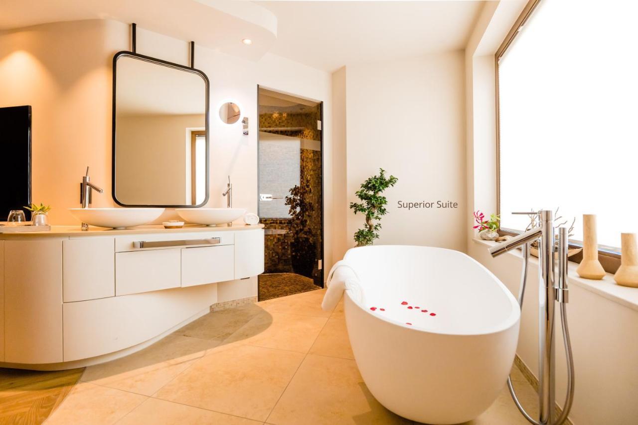 Hotel Neues Tor Бад Вимпфен Екстериор снимка