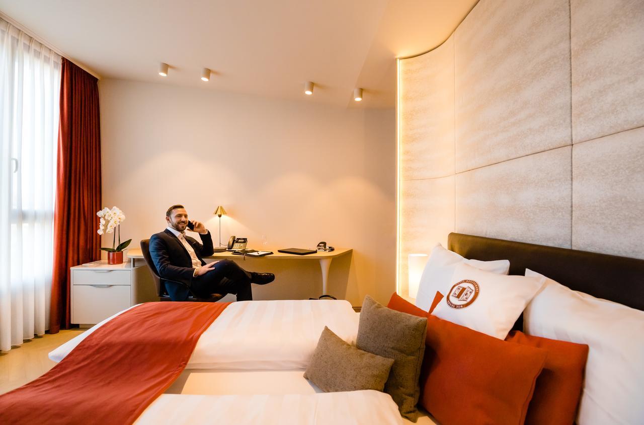 Hotel Neues Tor Бад Вимпфен Екстериор снимка