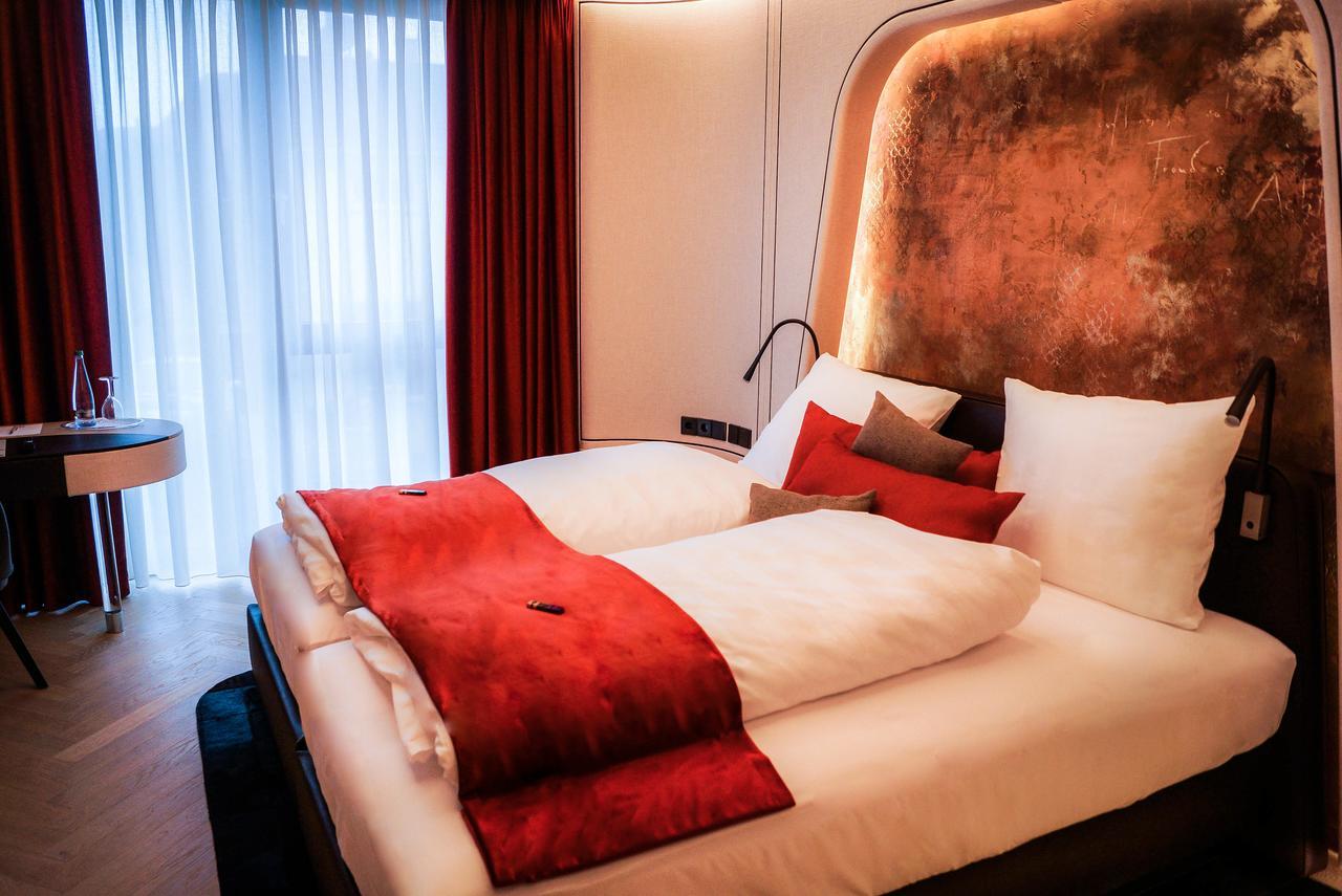 Hotel Neues Tor Бад Вимпфен Екстериор снимка